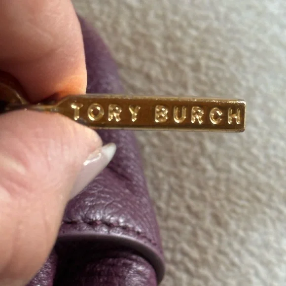 Tory Burch Purple and Gold Shoulder Bag with Logo Medallion - Picture 4 of 14